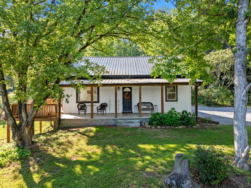2059 Upper Middle Creek Road