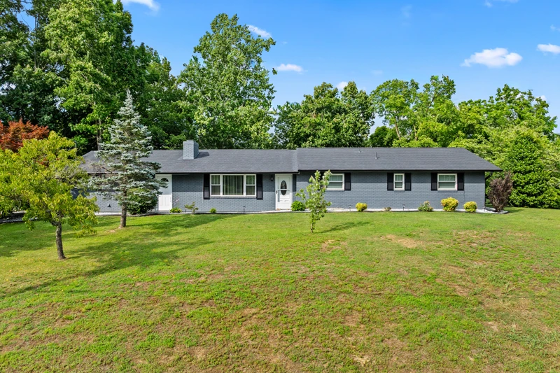 1103 Mayors Drive
