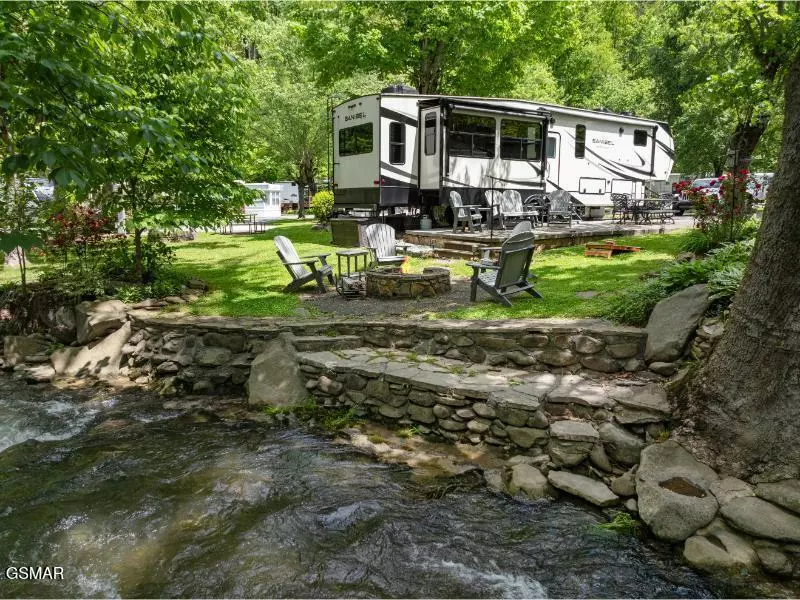 4229 East Parkway Lot 282